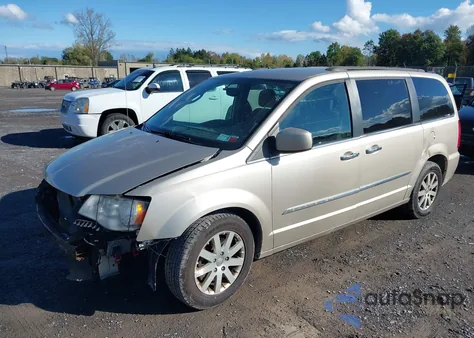 2015 Chrysler Town & Country Touring из США, поврежденный, VIN 2C4RC1BG8FR620186